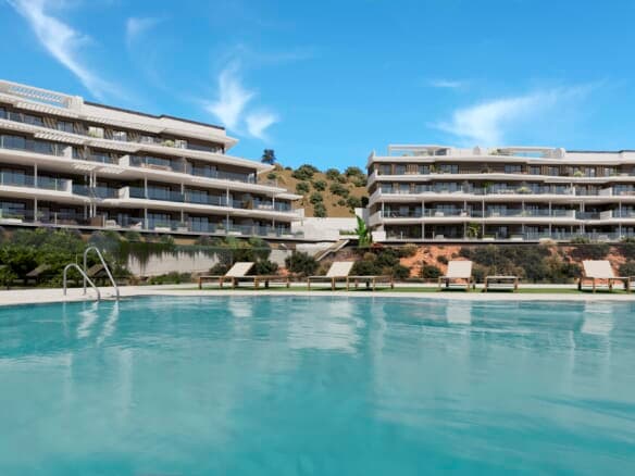 Helles Wohnen an der Küste mit offenen Terrassen und endlosem Meerblick.