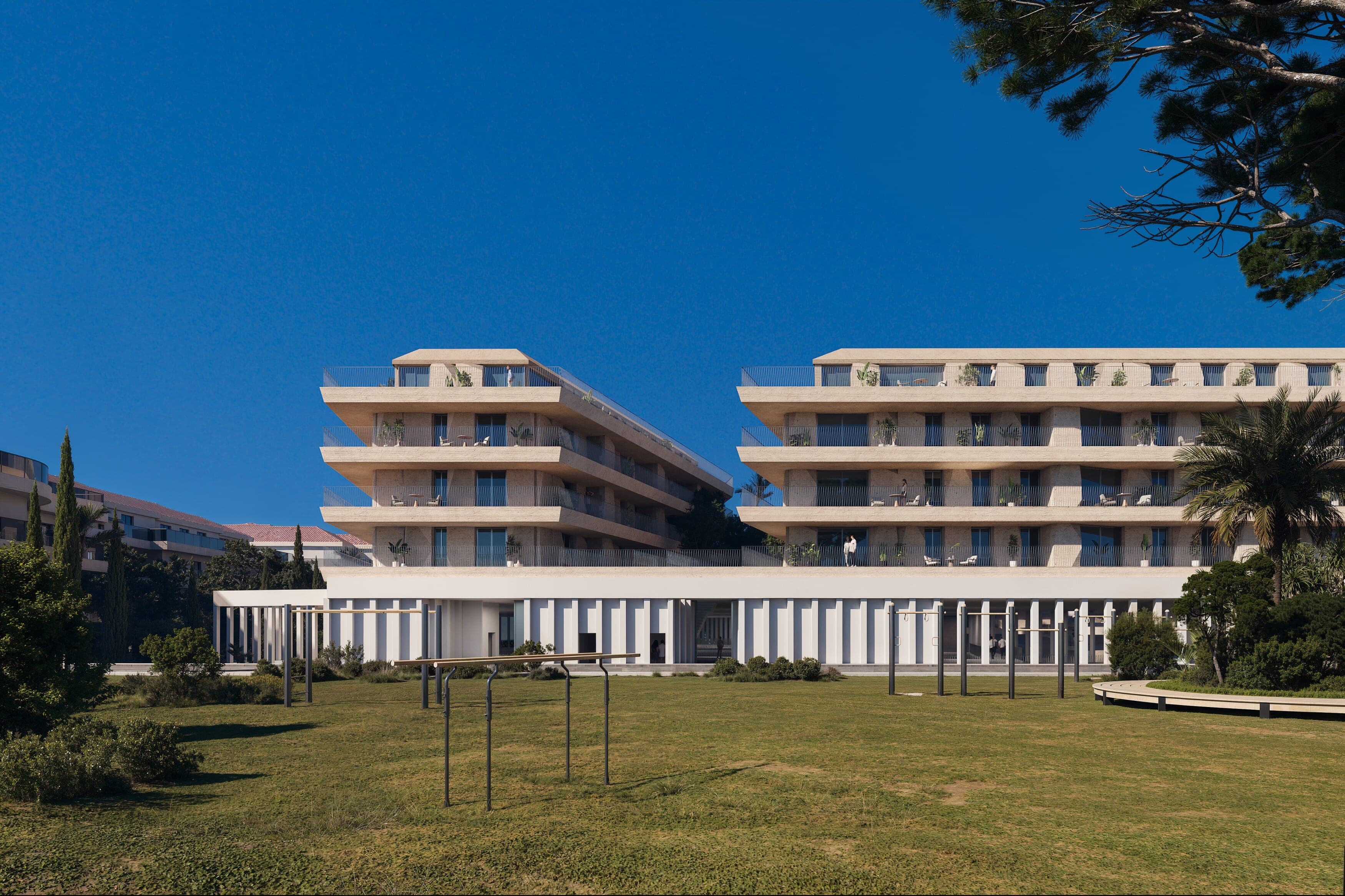 Vesta Mare Strandhäuser in Manilva in der Nähe von Duquesa Marina mit Pool und römischem Erbe.