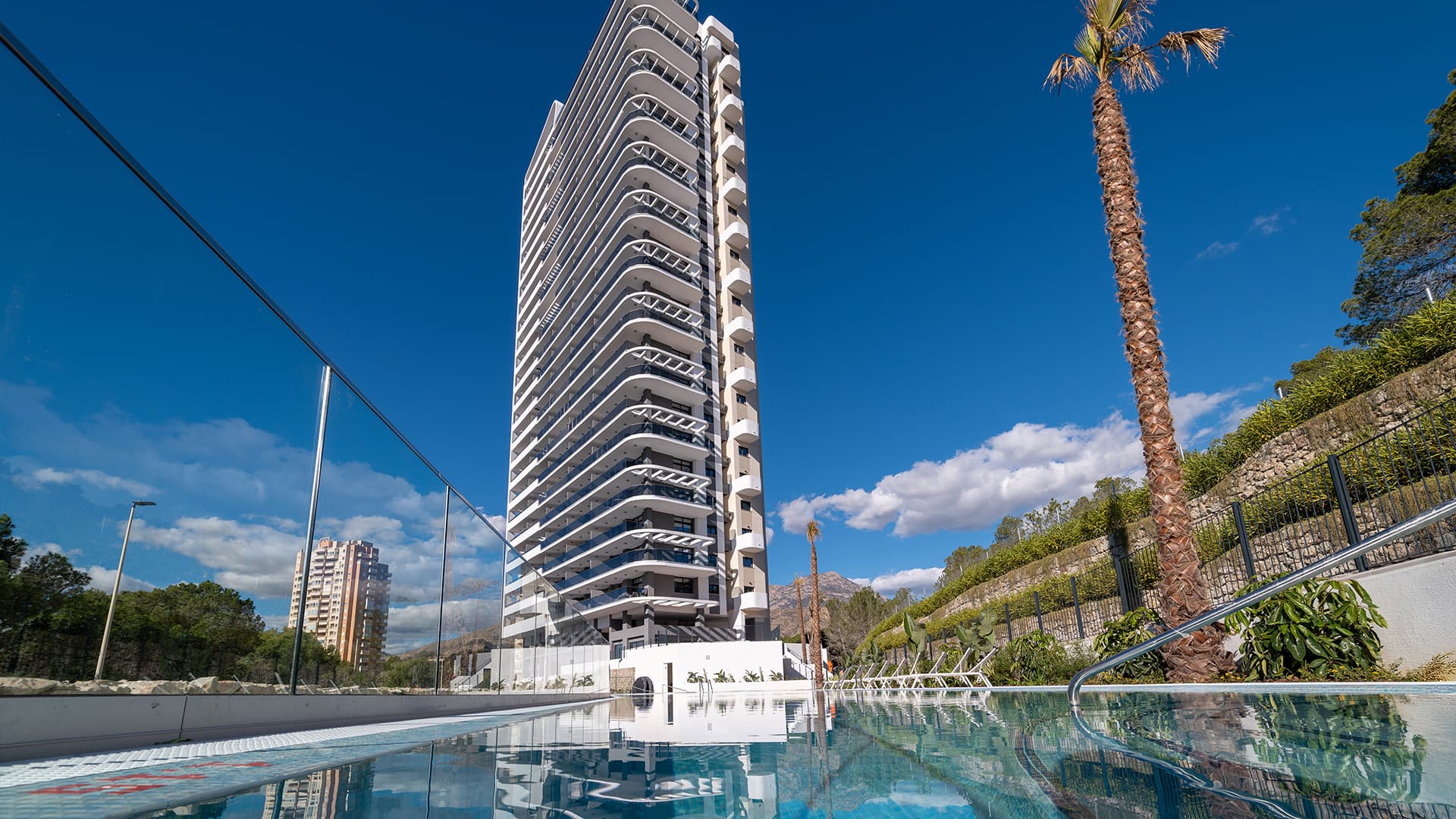 Eagle Tower – Bild 2
