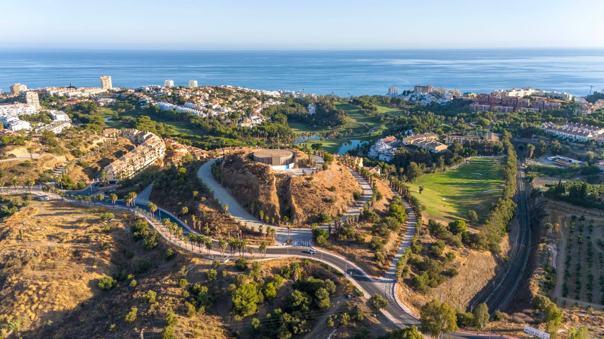 Exklusive Wohnanlage mit traditionellem andalusischem Charme in Torrequebrada!